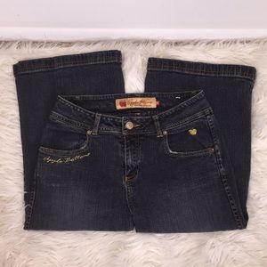 Capri lenth apple bottom jean shorts
